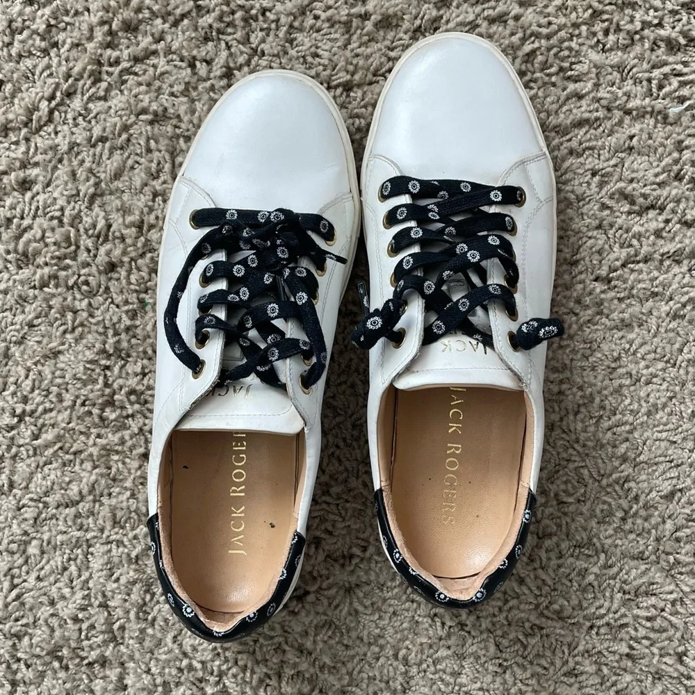 Jack Rogers Rory Sneaker floral black and white leather size 8.5